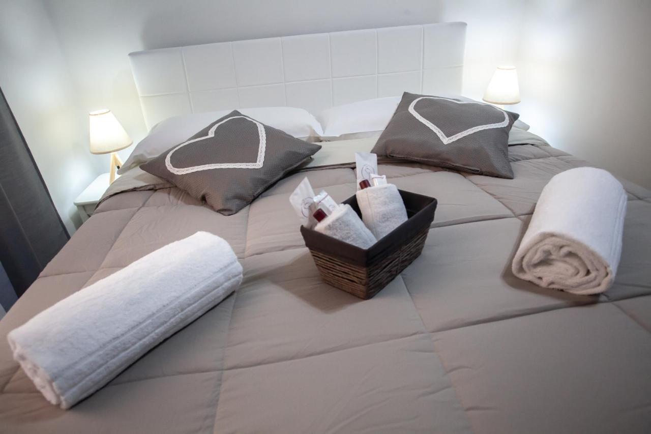 Alba Del Capo Bed & Breakfast ปาแลร์โม ภายนอก รูปภาพ