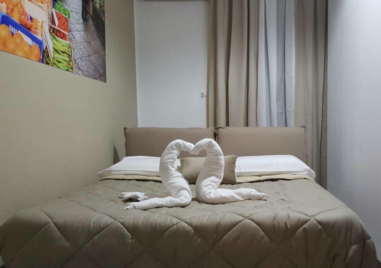 Alba Del Capo Bed & Breakfast ปาแลร์โม ภายนอก รูปภาพ